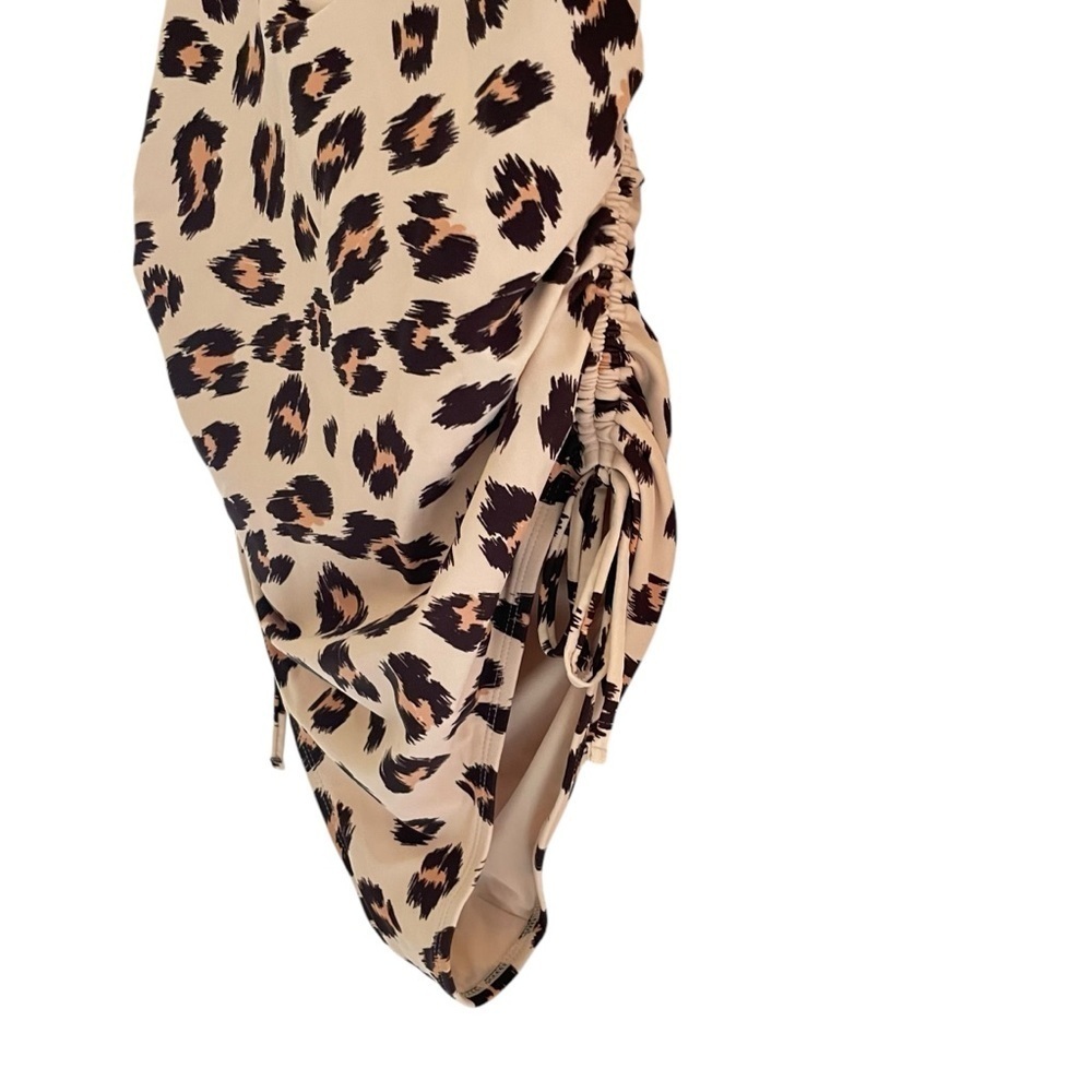 Kona Sol Swimwear
Animal Print One
Piece Swimsuit
Cream Tan Brown
Medium Leopard - Picture 7 of 16